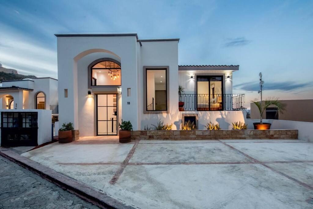 Casa Gallo, Heated Pool, Exclusive Beach & Great Location Cabo San Lucas Exteriör bild